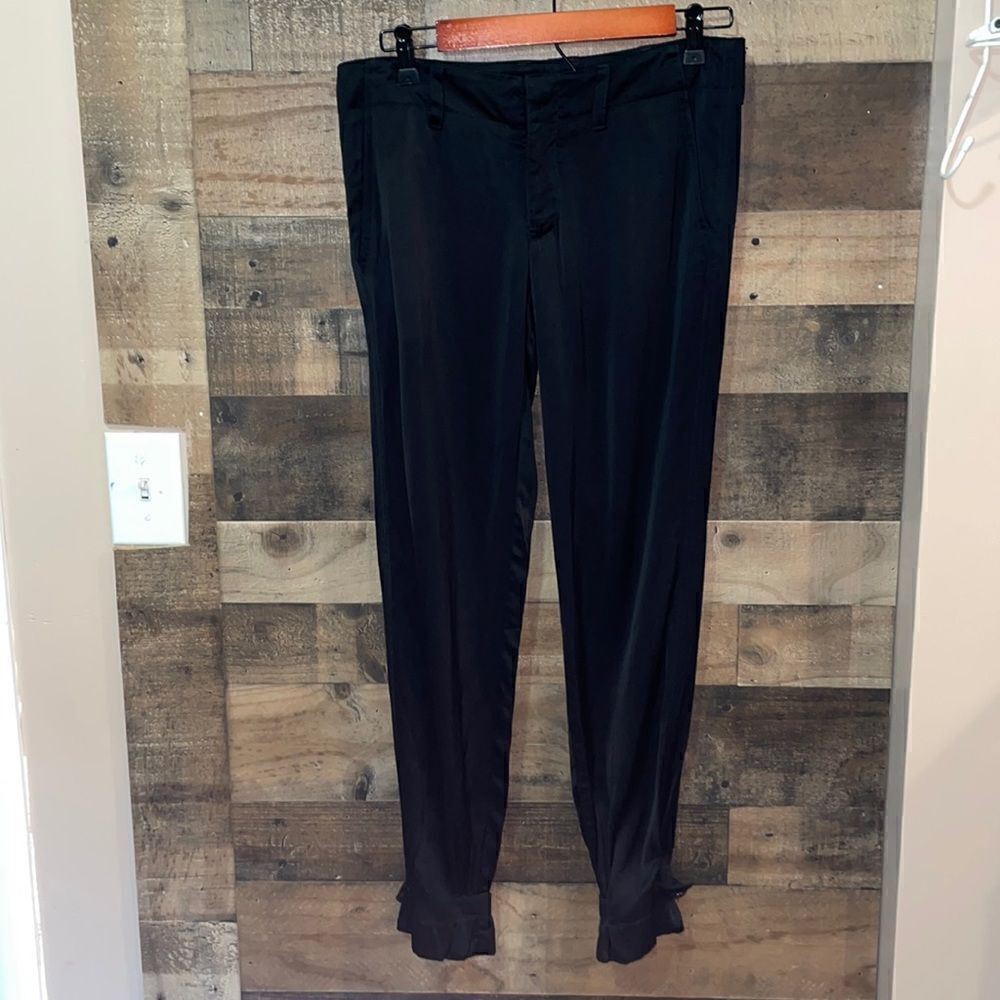 Vince Black Vicose Rayon Button Cuff Jogger Pants